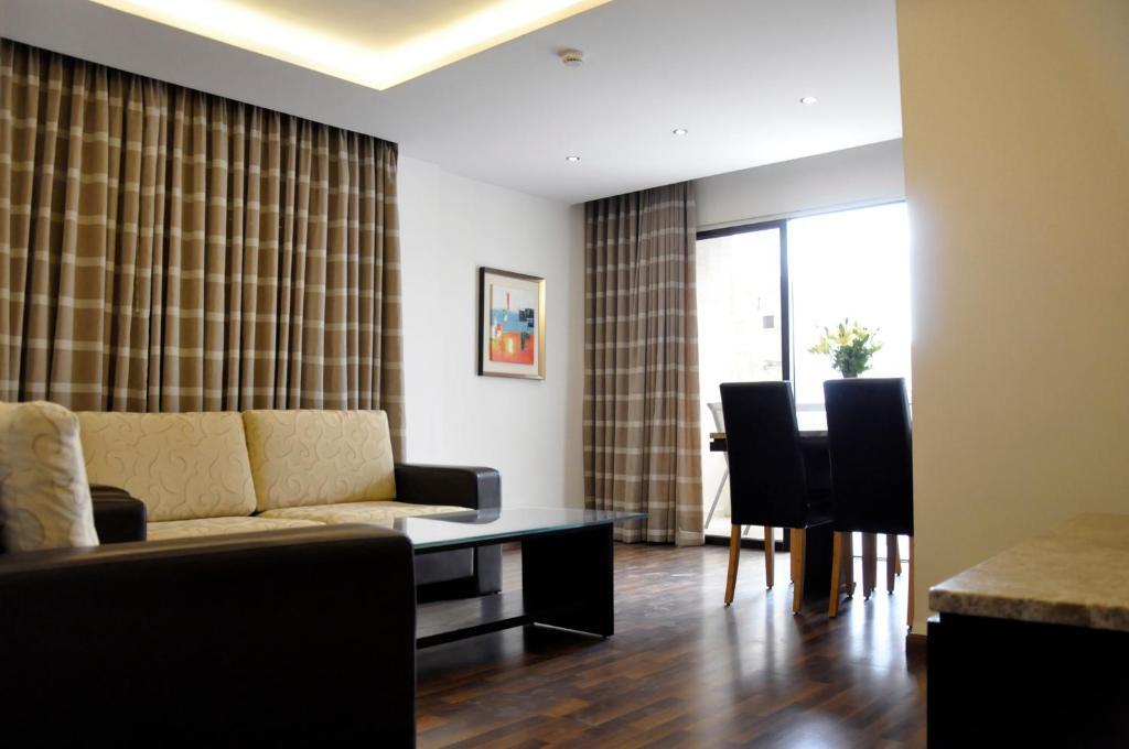 Granada Suites Hotel Amã Quarto foto
